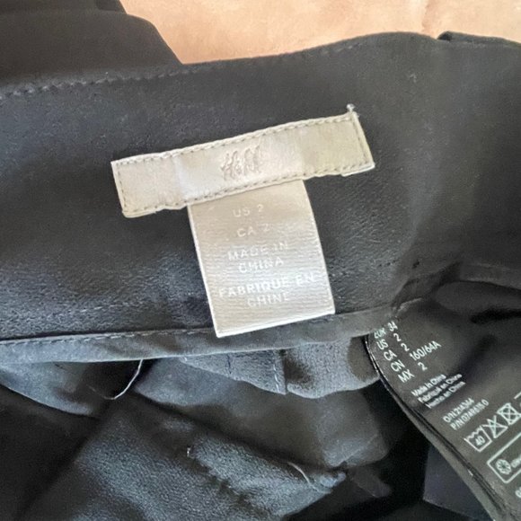 High waisted H&M slacks - Picture 3 of 3
